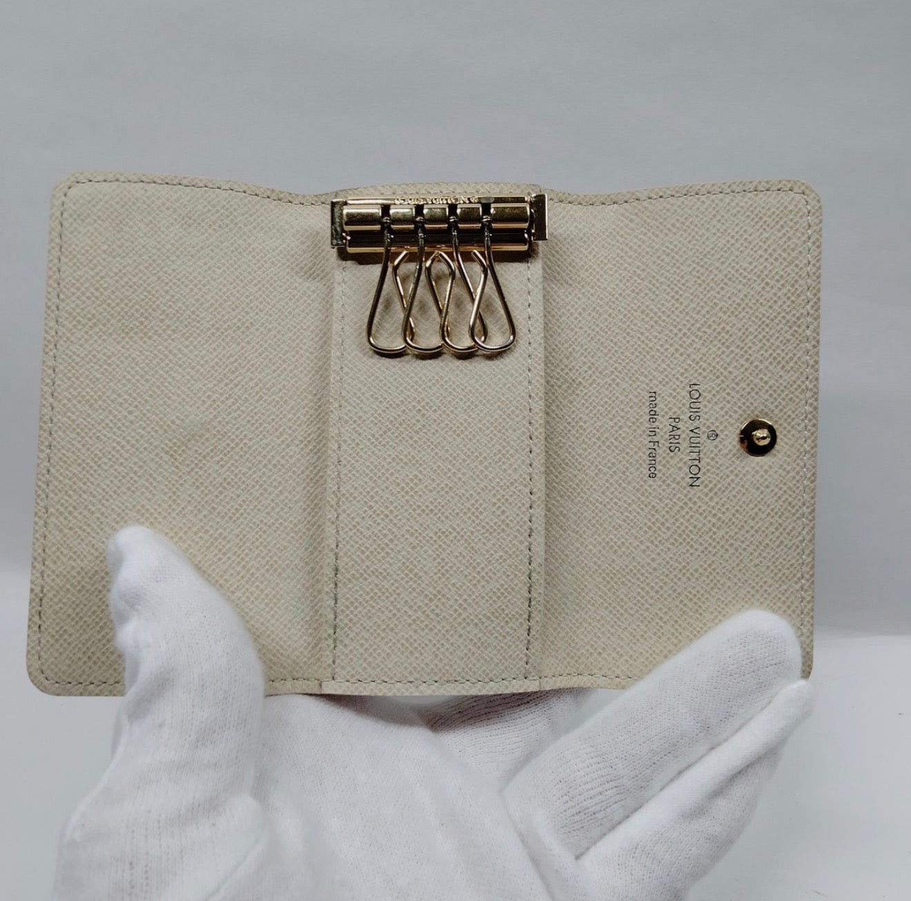 Louis Vuitton Damier Azur 6 Key Holder